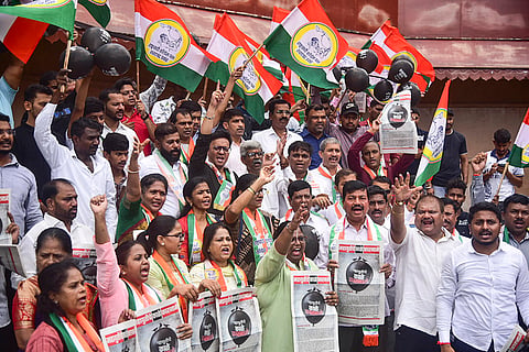 Protest against Shivaji Maharaj statue collapse